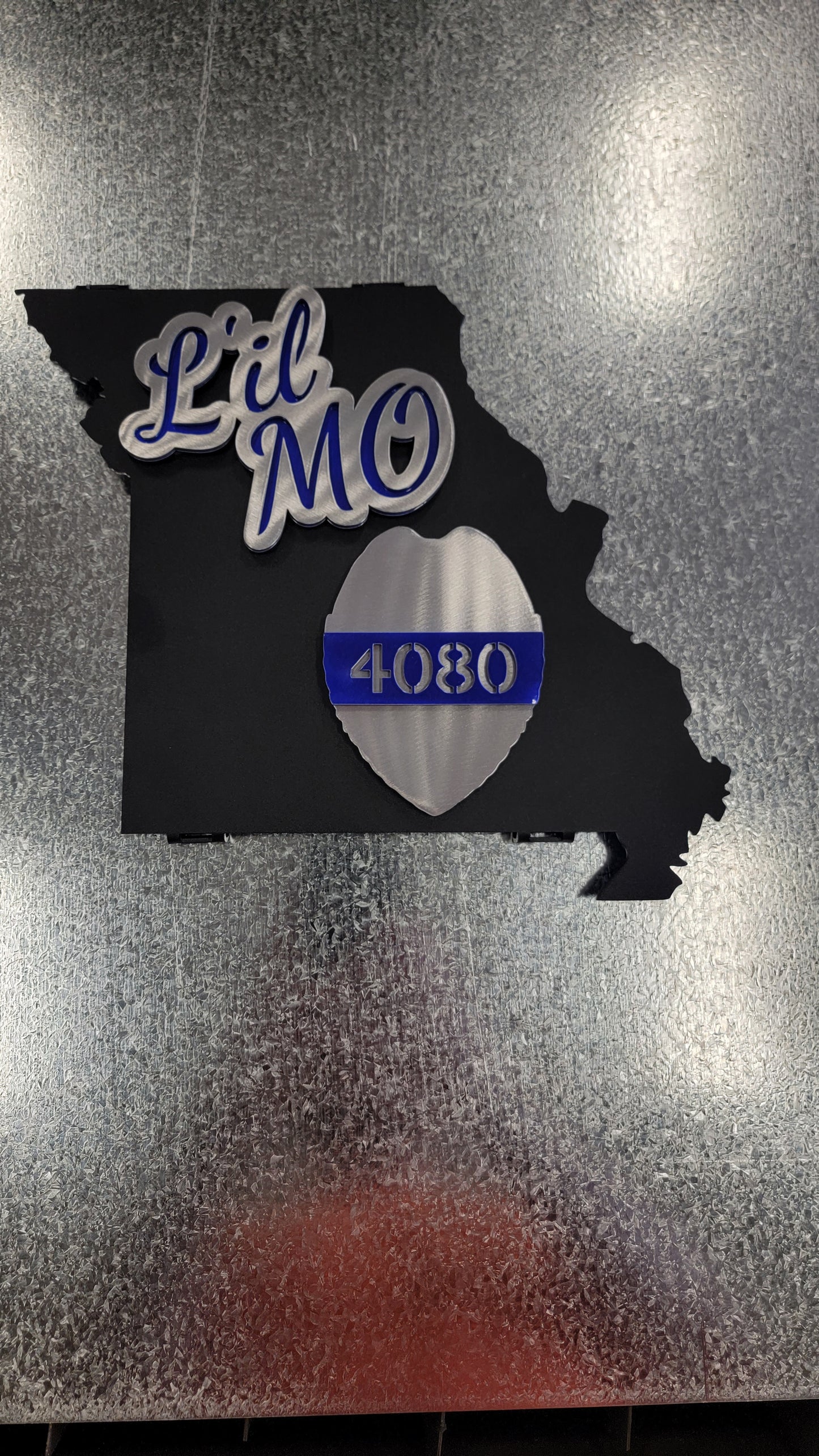 L'il MO