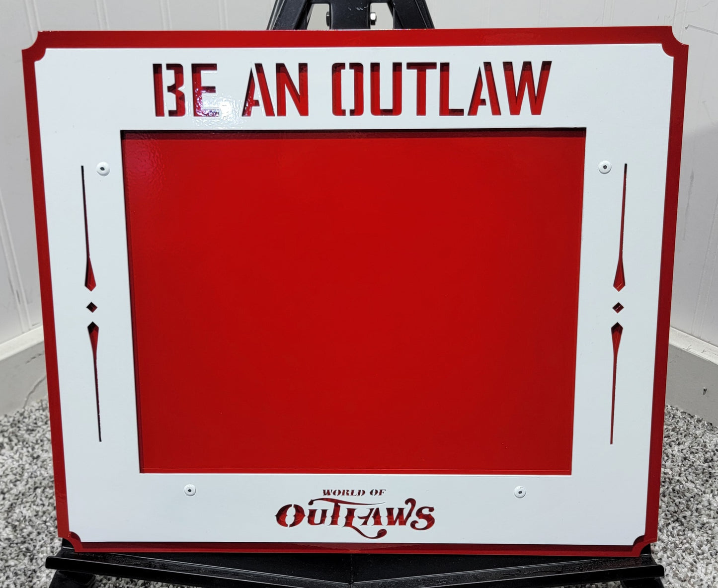 World Of Outlaws Hero Card Frame