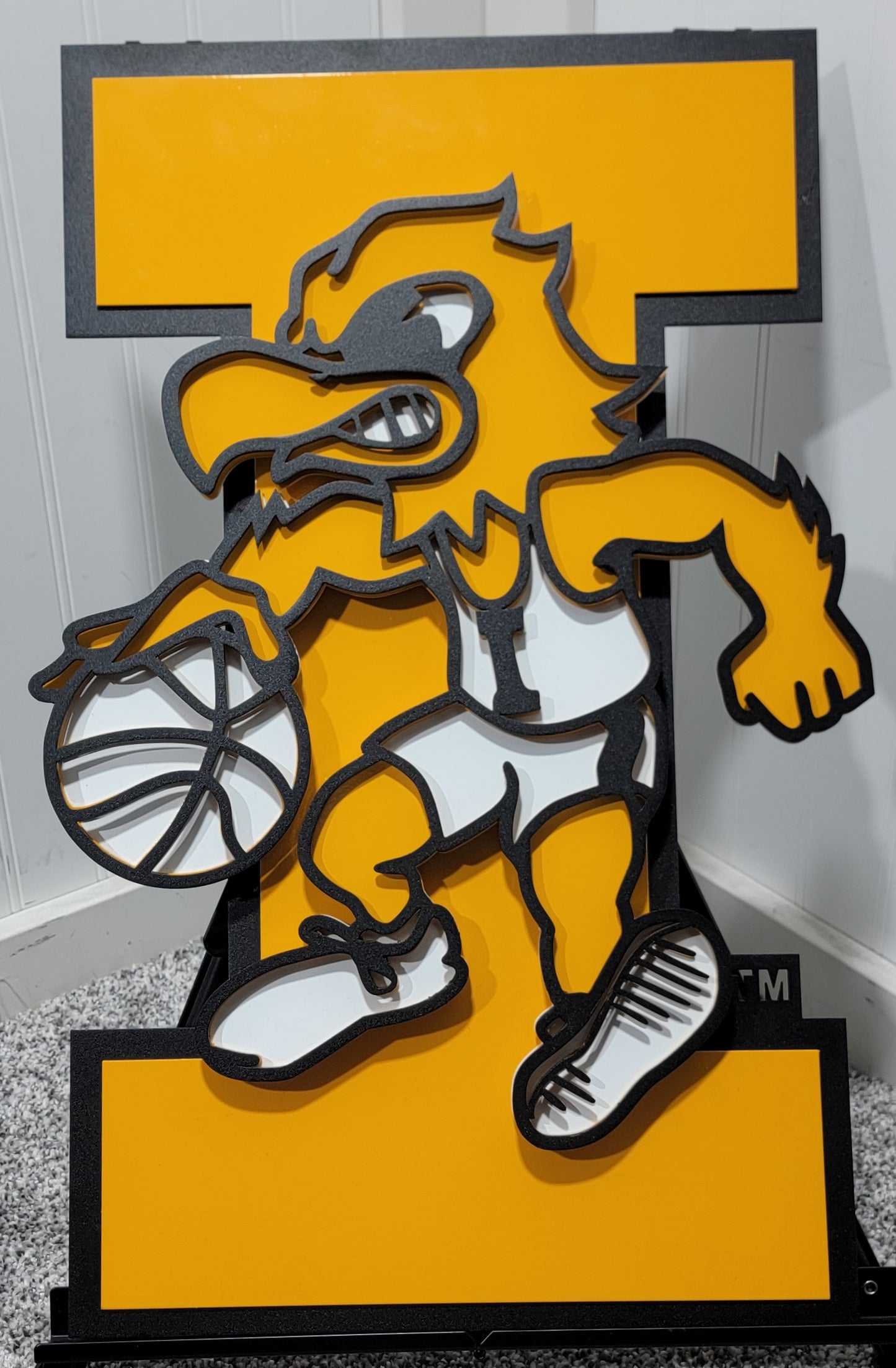 Iowa Hawkeyes Basketball "I" Logo