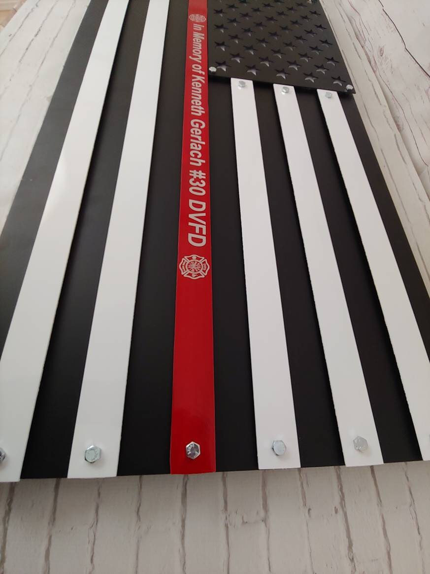 2 Layer Red Line Flag