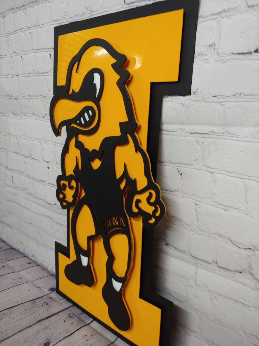 Iowa Hawkeyes Vintage Wrestling Herky