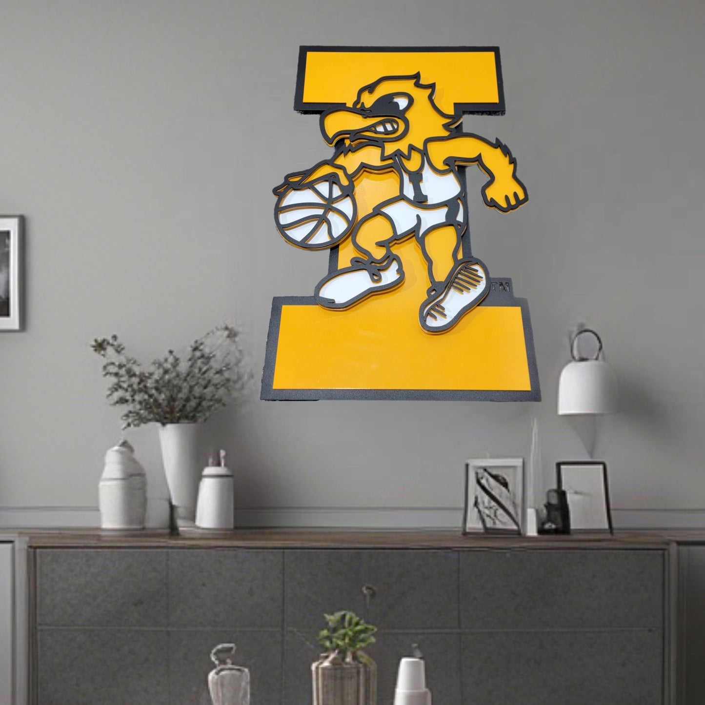 Iowa Hawkeyes Basketball "I" Logo