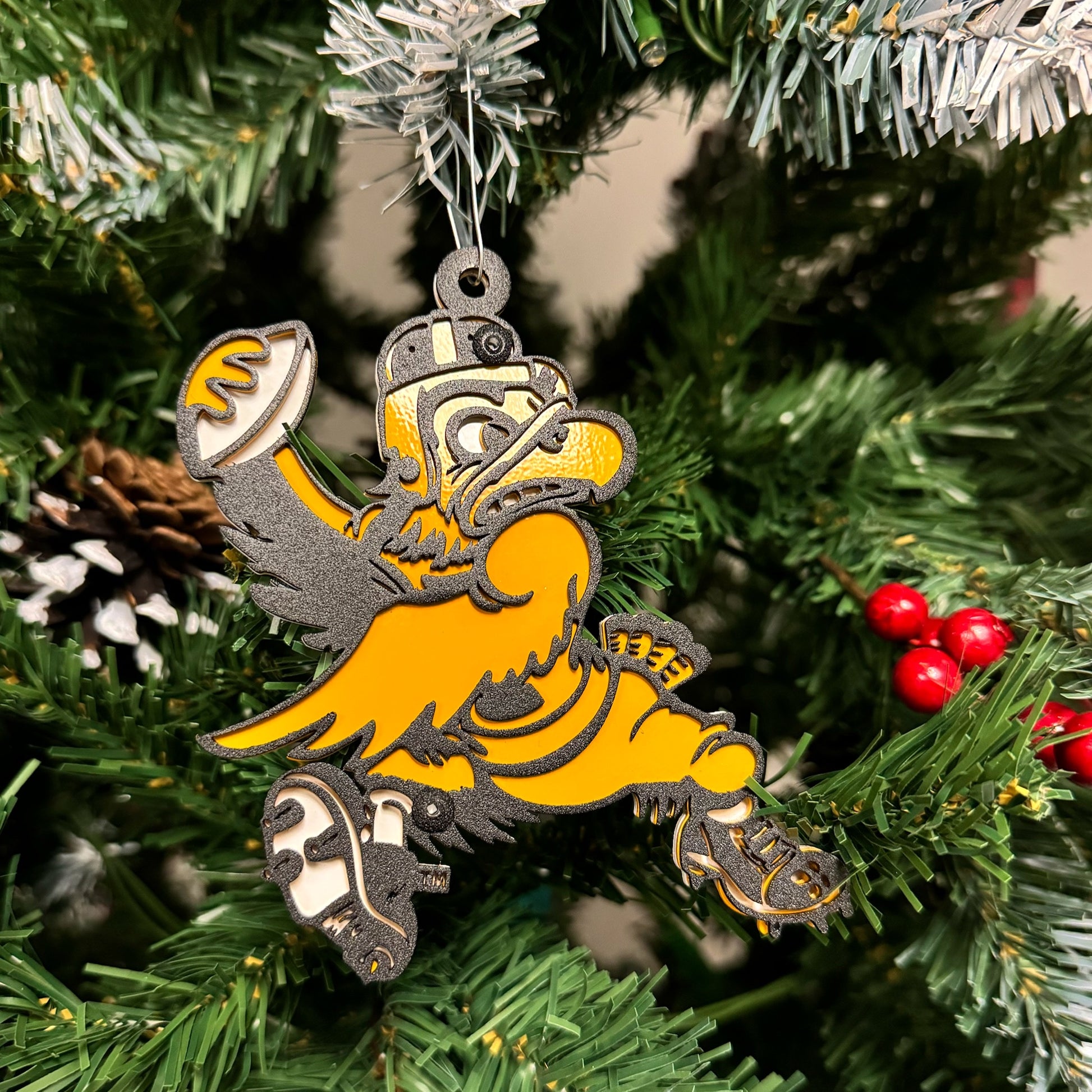Iowa Hawkeye Vintage Football Herky Ornament/Magnet On Tree