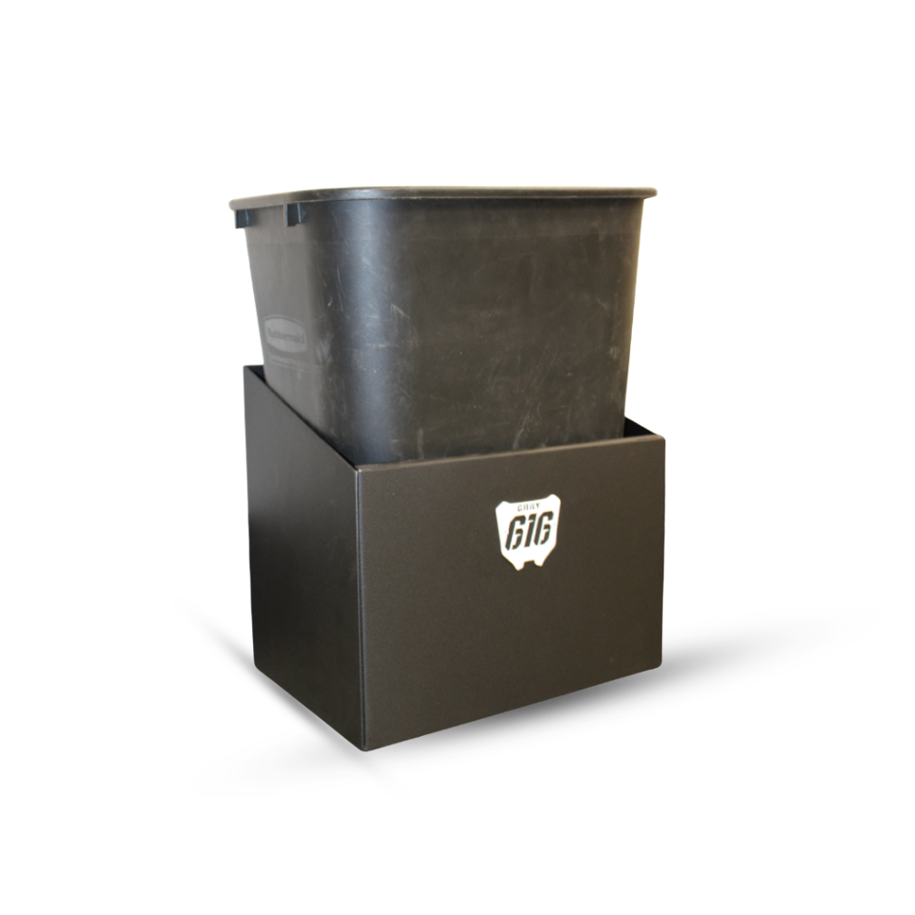 GARBAGE CAN HOLDER