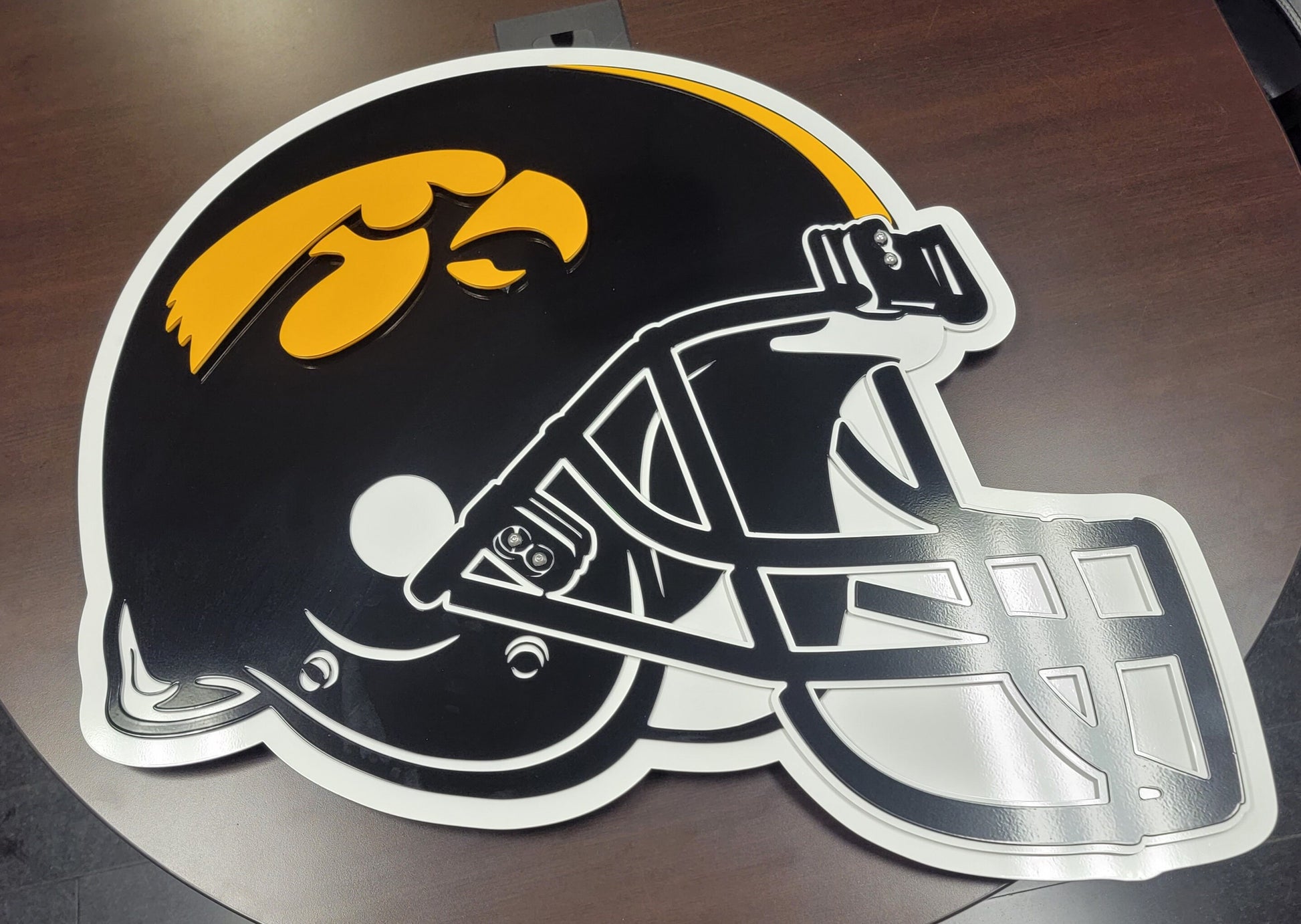 Iowa Hawkeyes Football Helmet – Premier Metal Art